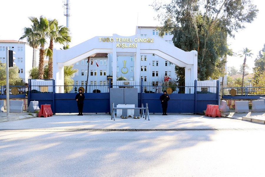 17763717601072011277